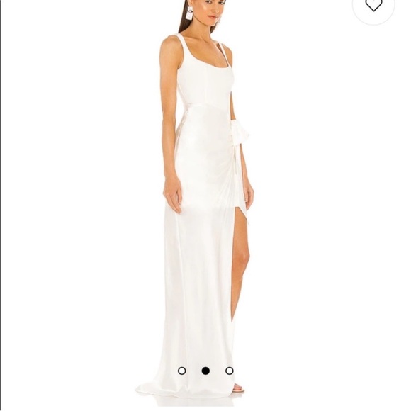 Cinq a Sept Marian Gown - Picture 2 of 10